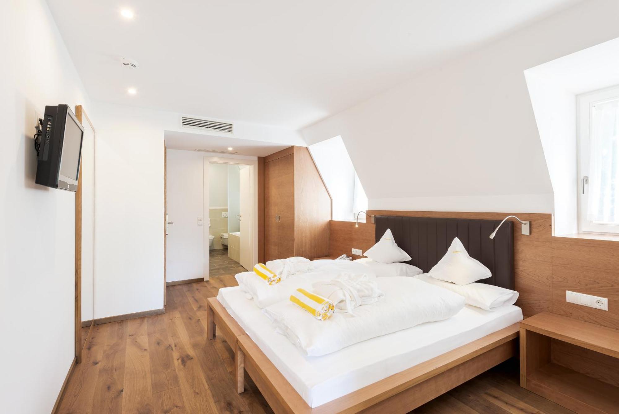 Hotel Sonnenhof Мерано Экстерьер фото